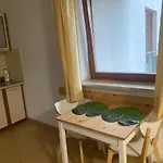 Komfortowy Na Florianskiej, Park Praski, Dw Wilenski,w Odleglosci Spaceru Od Starego Miasta, напротив офиса для прохождения теста Ces для моряков, Wystawiamy Faktury Dla Firmy Ksef * Warszawa